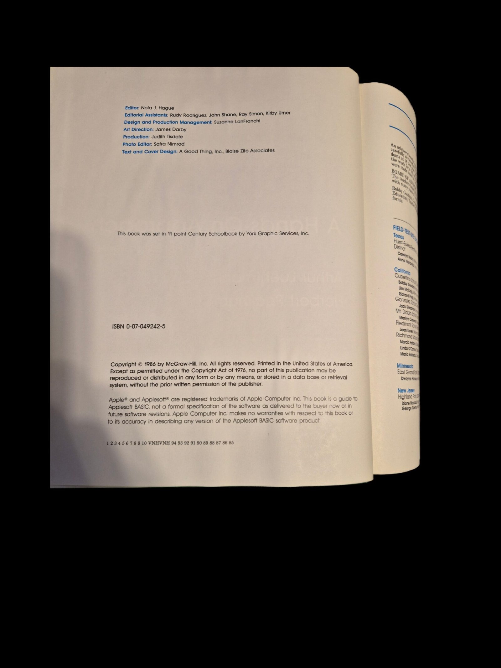 Computer Literacy Book-A Hands On Approach For Apple Version (1986) by McGraw-Hill - Image 3