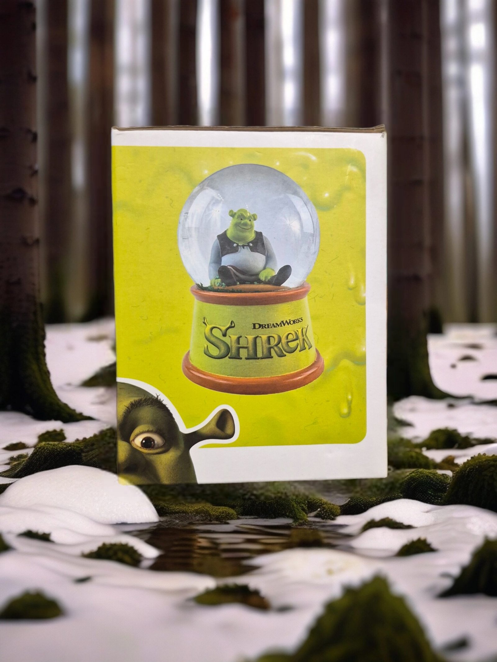 SHREK Mini Snow Globe-DreamWorks Collectible 2025 Release - Image 2